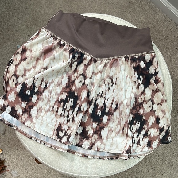 Aerie Offline Skort - Picture 2 of 6